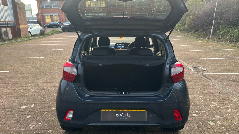 Hyundai i10 1.0 MPi Premium 5dr Auto Petrol Hatchback